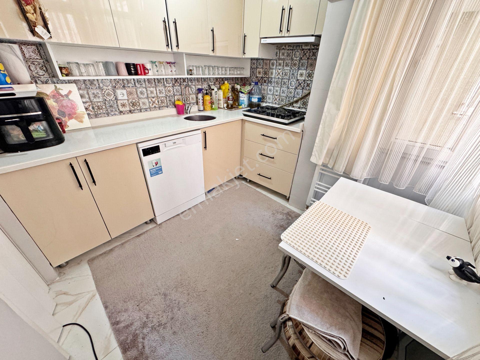Home Vizyon Bahçelievler Yenibosna Satılık Ters Dublex 2+1 Daire. — fotoğraf 15
