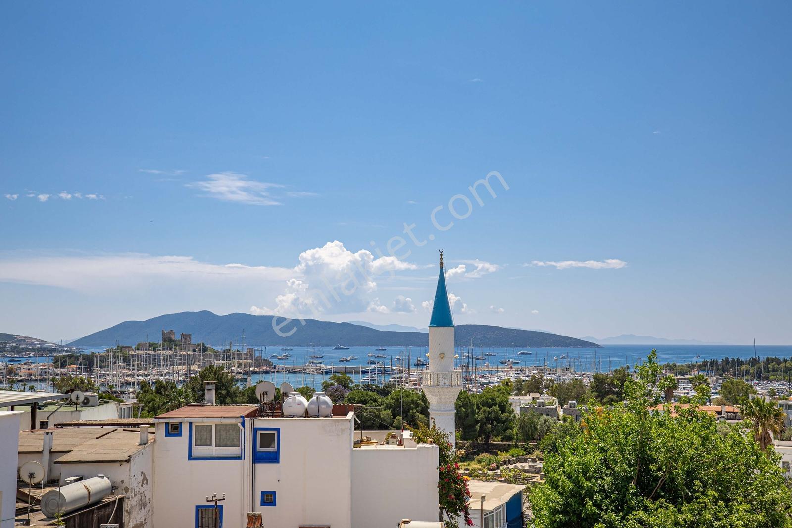 Marina Ve Kale Manzaralı Yenilenmiş Otantik Bodrum Taş Evi — fotoğraf 34