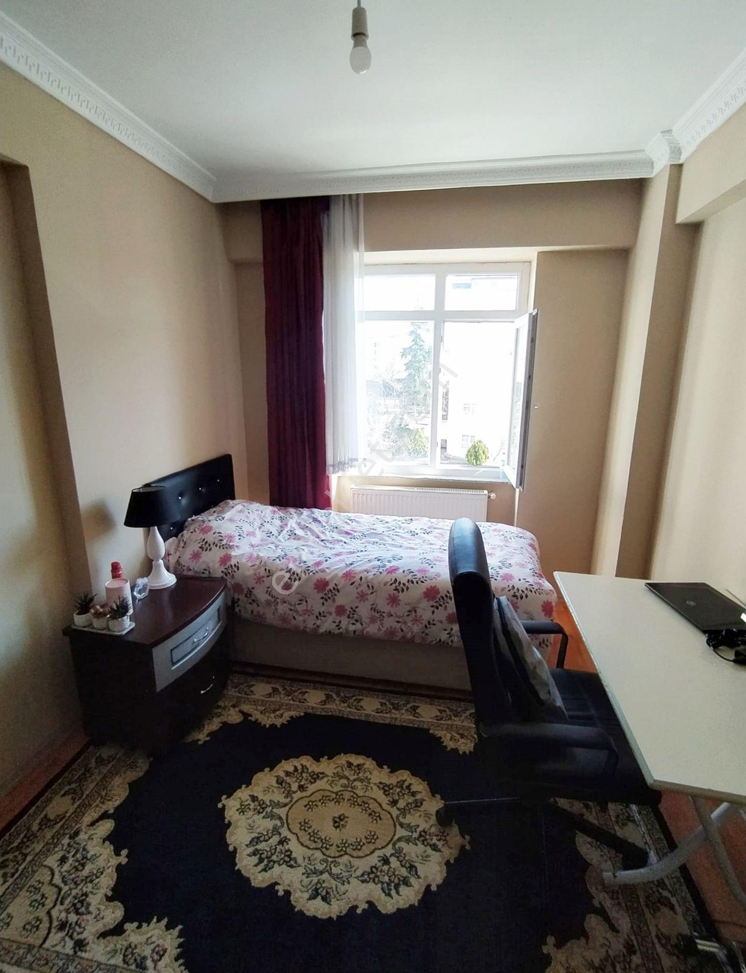 Mertcan'dan Cumhuriyet Mahallesi'nde 2+1 Satılık Daire — fotoğraf 9