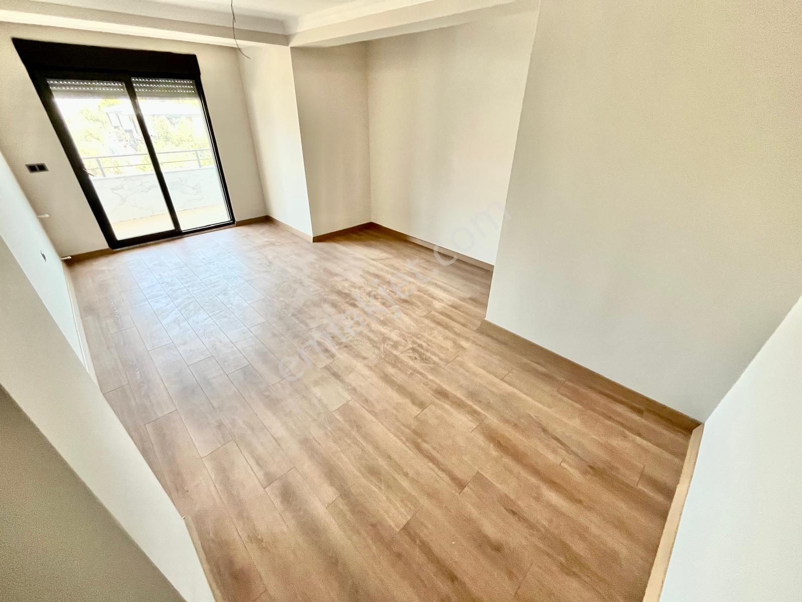 Gümüş'den Güre'de 250m² Arsa İçinde Havuzlu Muhteşem Lux 3+1 Villa — fotoğraf 16
