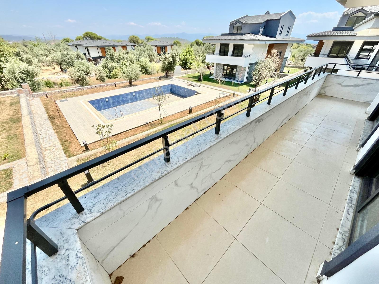 Gümüş'den Güre'de 250m² Arsa İçinde Havuzlu Muhteşem Lux 3+1 Villa — fotoğraf 21