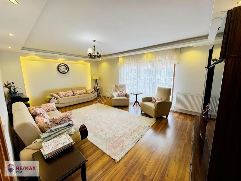 Remax Mıd'den Paşaalanında 155 M2 Dubleks 3+1 Daire — fotoğraf 9