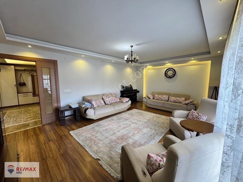 Remax Mıd'den Paşaalanında 155 M2 Dubleks 3+1 Daire — fotoğraf 11