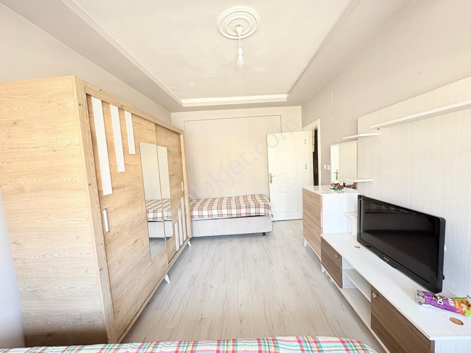 Prestij'den Sağlık'ta Doğalgazlı Ayrı Mutfak Geniş 2+1 Daire — fotoğraf 13