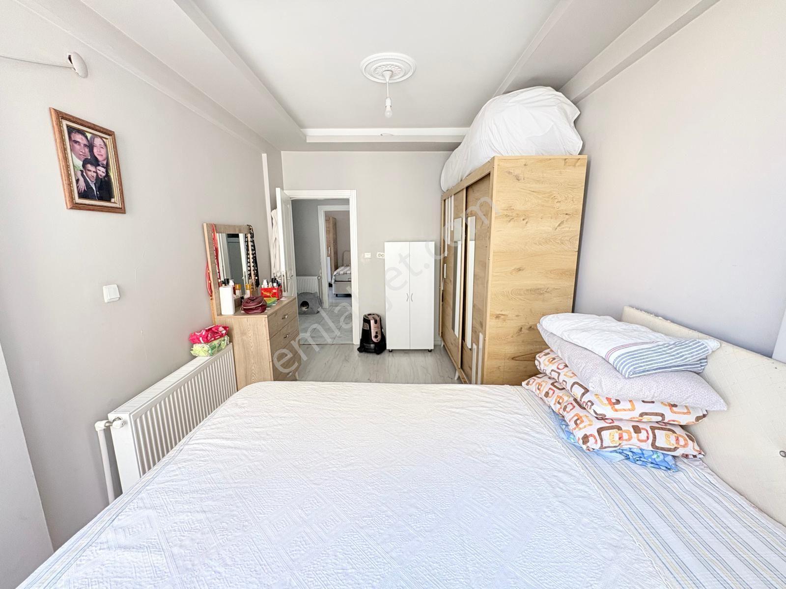Prestij'den Sağlık'ta Doğalgazlı Ayrı Mutfak Geniş 2+1 Daire — fotoğraf 15