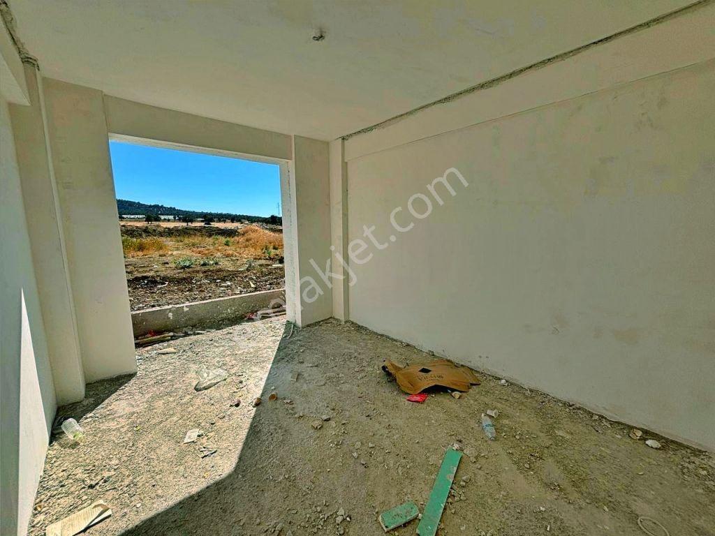 Uytundan Burhaniye Bademalanında Mustakil Tadında 2+1 Daire — fotoğraf 13