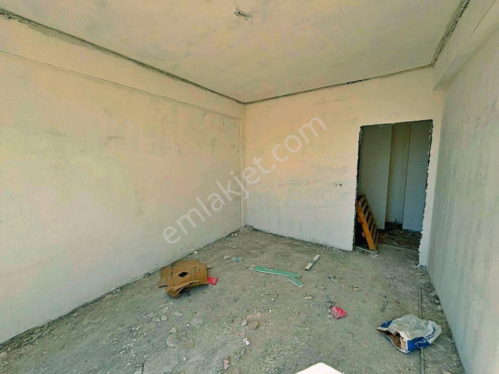 Uytundan Burhaniye Bademalanında Mustakil Tadında 2+1 Daire — fotoğraf 14