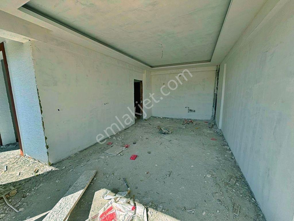 Uytundan Burhaniye Bademalanında Mustakil Tadında 2+1 Daire — fotoğraf 19