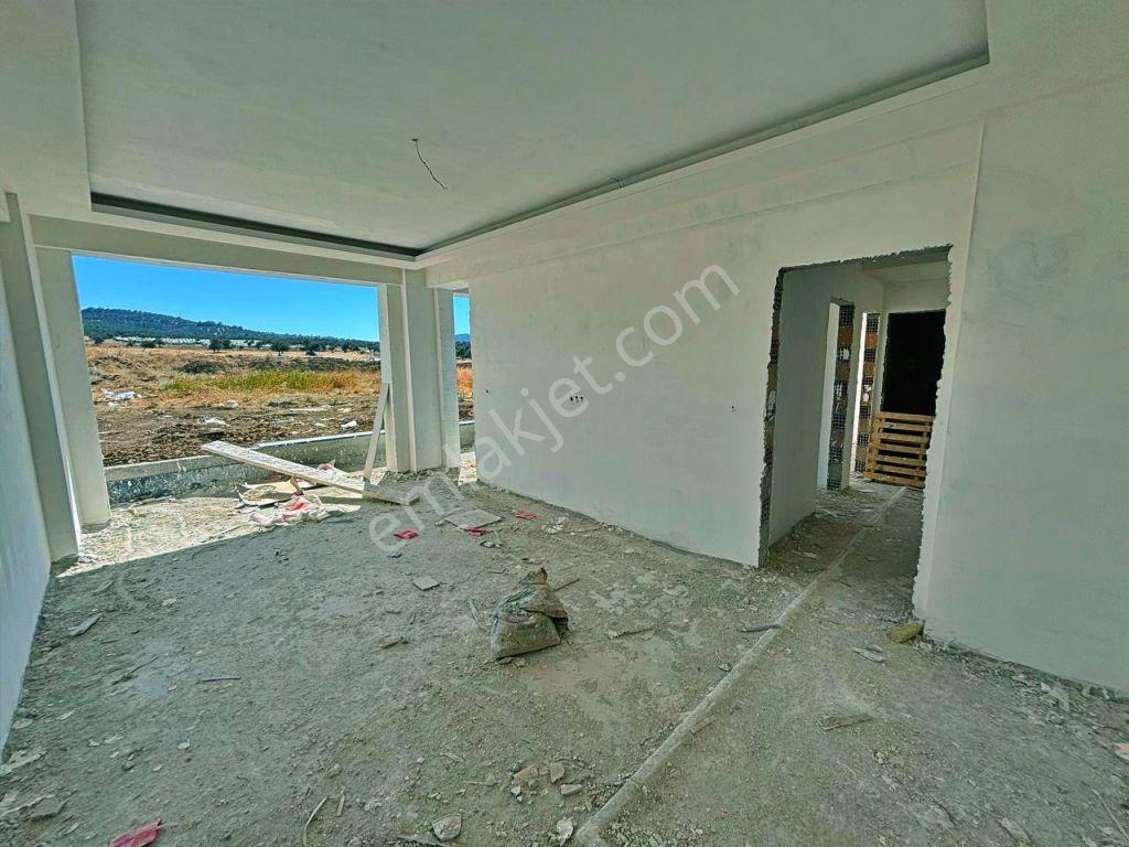 Uytundan Burhaniye Bademalanında Mustakil Tadında 2+1 Daire — fotoğraf 21