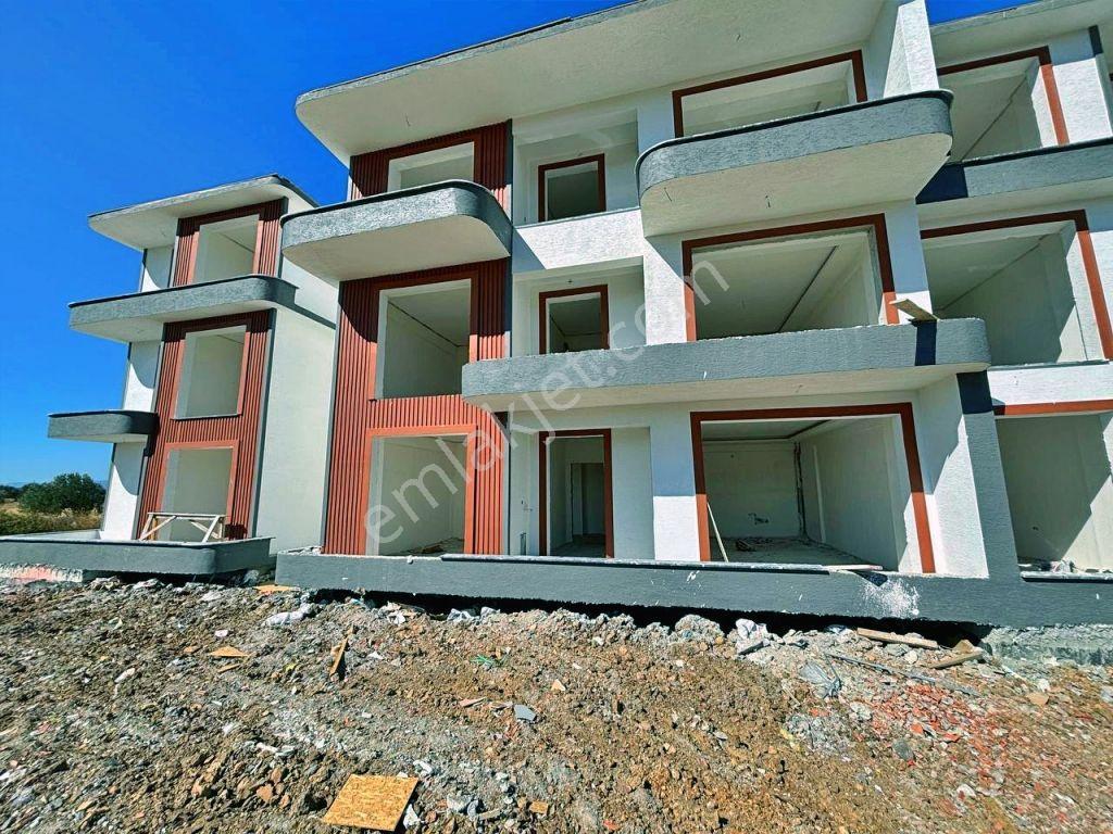 Uytundan Burhaniye Bademalanında Mustakil Tadında 2+1 Daire — fotoğraf 23