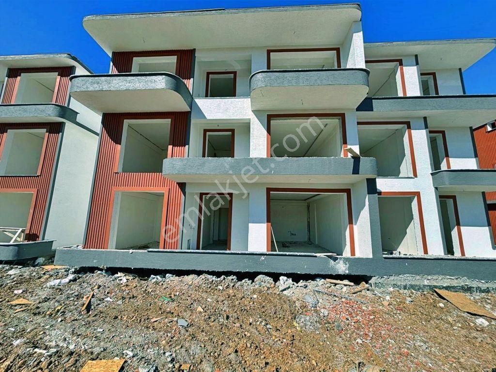 Uytundan Burhaniye Bademalanında Mustakil Tadında 2+1 Daire — fotoğraf 32