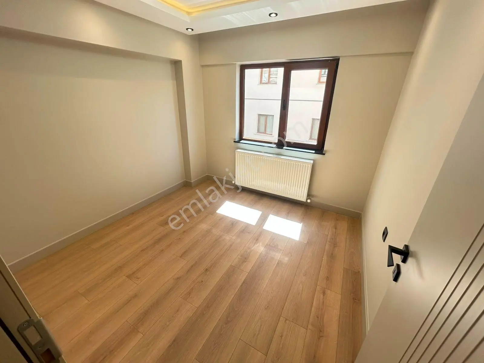 Taner'Den Öveçler'De Dikmen Cad. Paraleli 3+1 Asansörlü Çift Banyolu Süper Lüks — fotoğraf 8