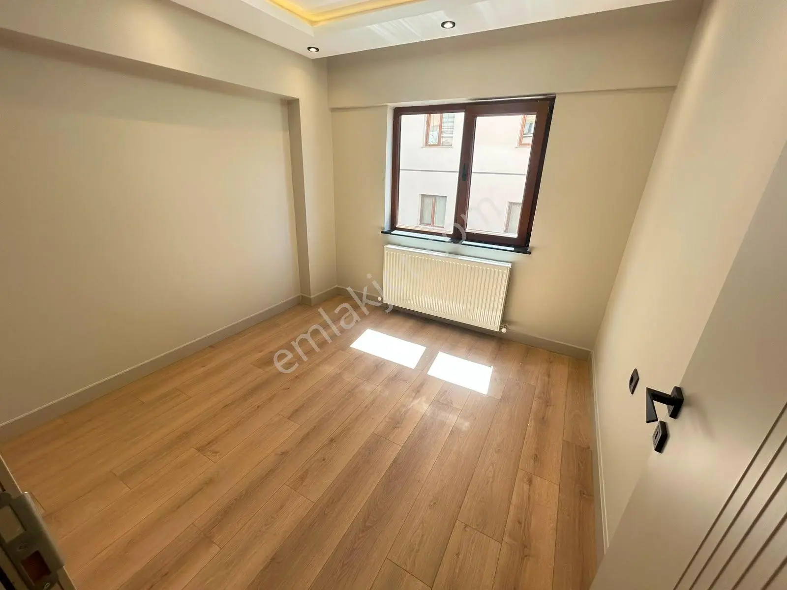 Taner'Den Öveçler'De Dikmen Cad. Paraleli 3+1 Asansörlü Çift Banyolu Süper Lüks — fotoğraf 20