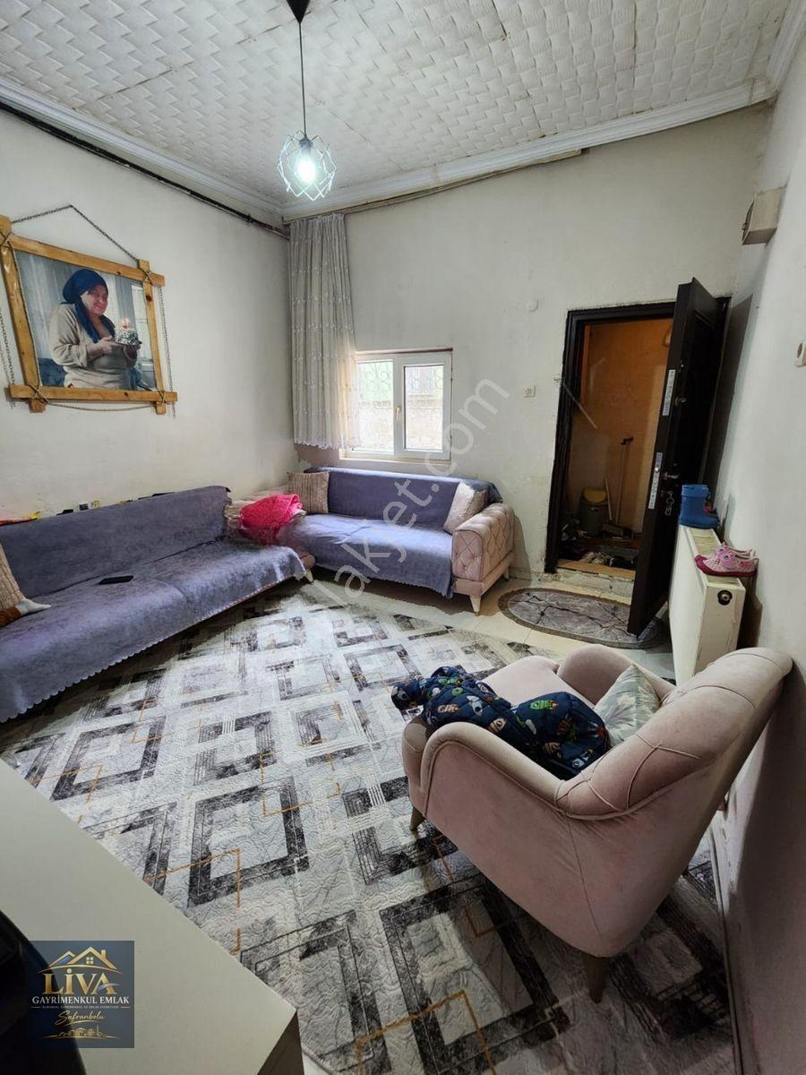 Karabük Yeni Mahallede Satılık 2+1 Müstakil Daire — fotoğraf 7