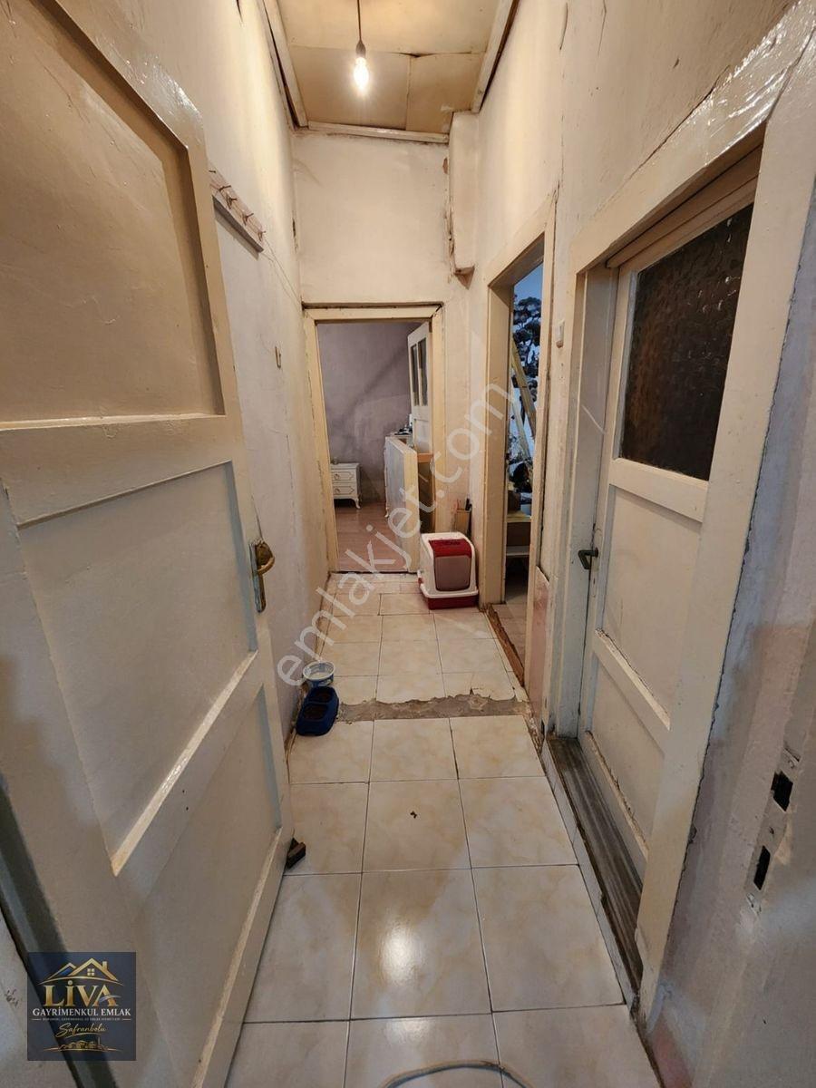 Karabük Yeni Mahallede Satılık 2+1 Müstakil Daire — fotoğraf 9