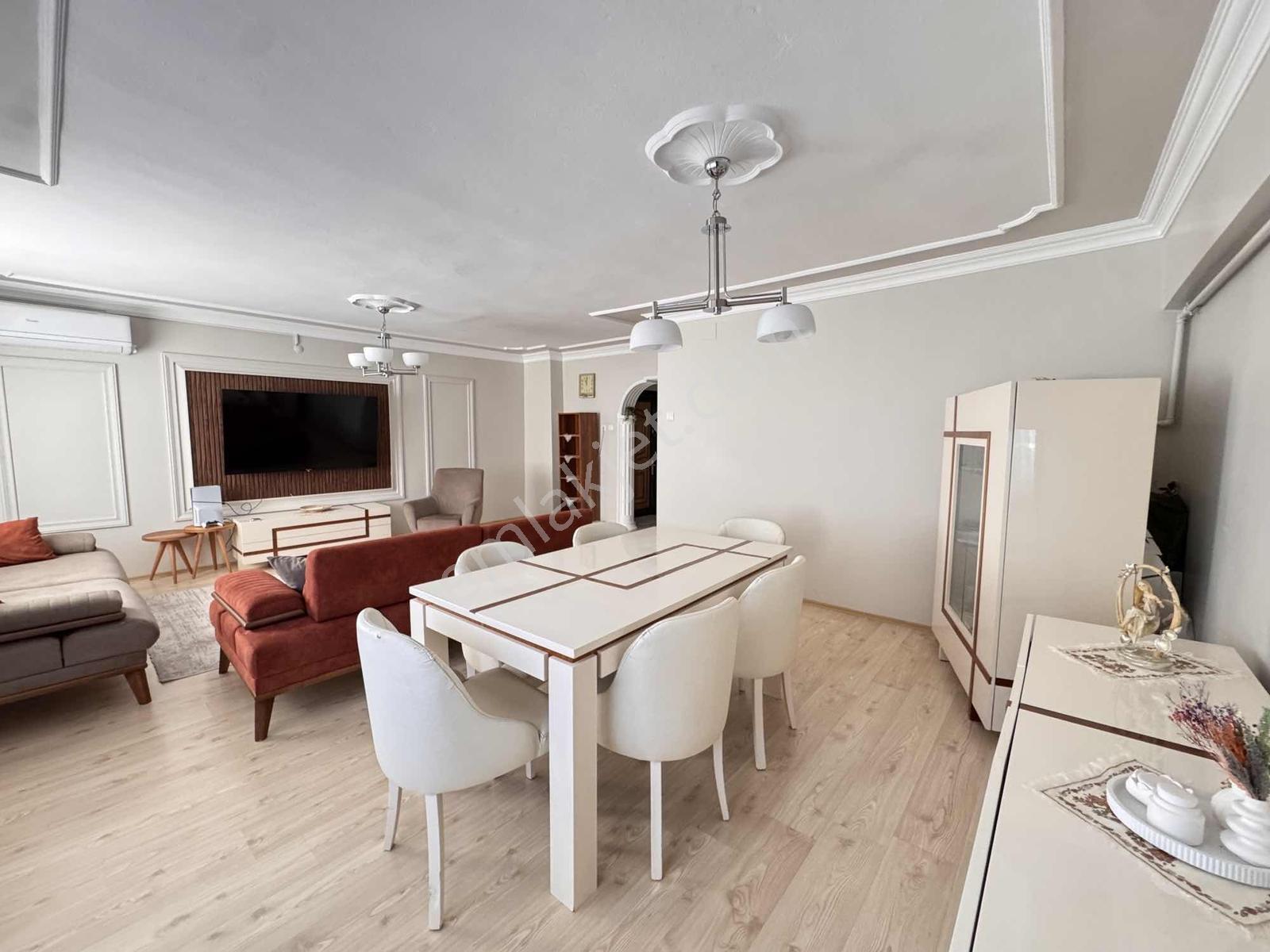 K2 Pera Beşevler Caddesi Üzeri Özemniyet Sitesi Satılık 3+1 — fotoğraf 7
