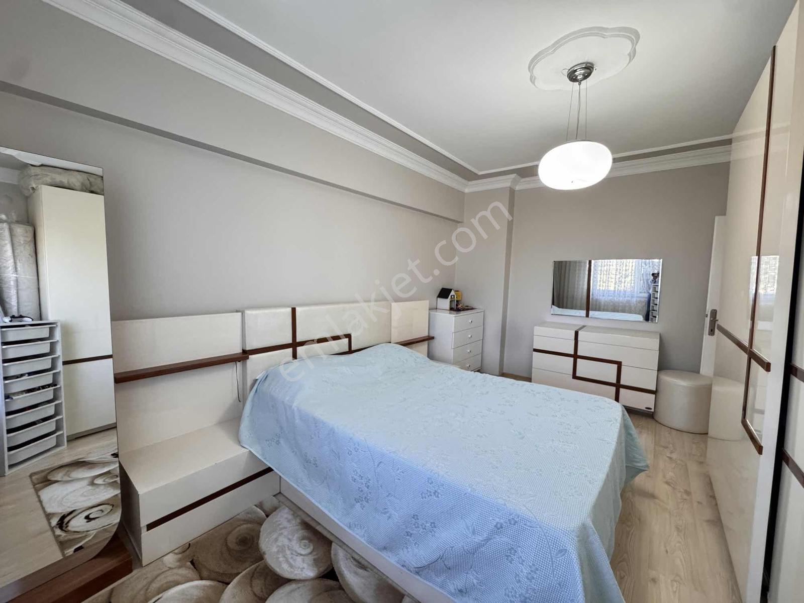 K2 Pera Beşevler Caddesi Üzeri Özemniyet Sitesi Satılık 3+1 — fotoğraf 20