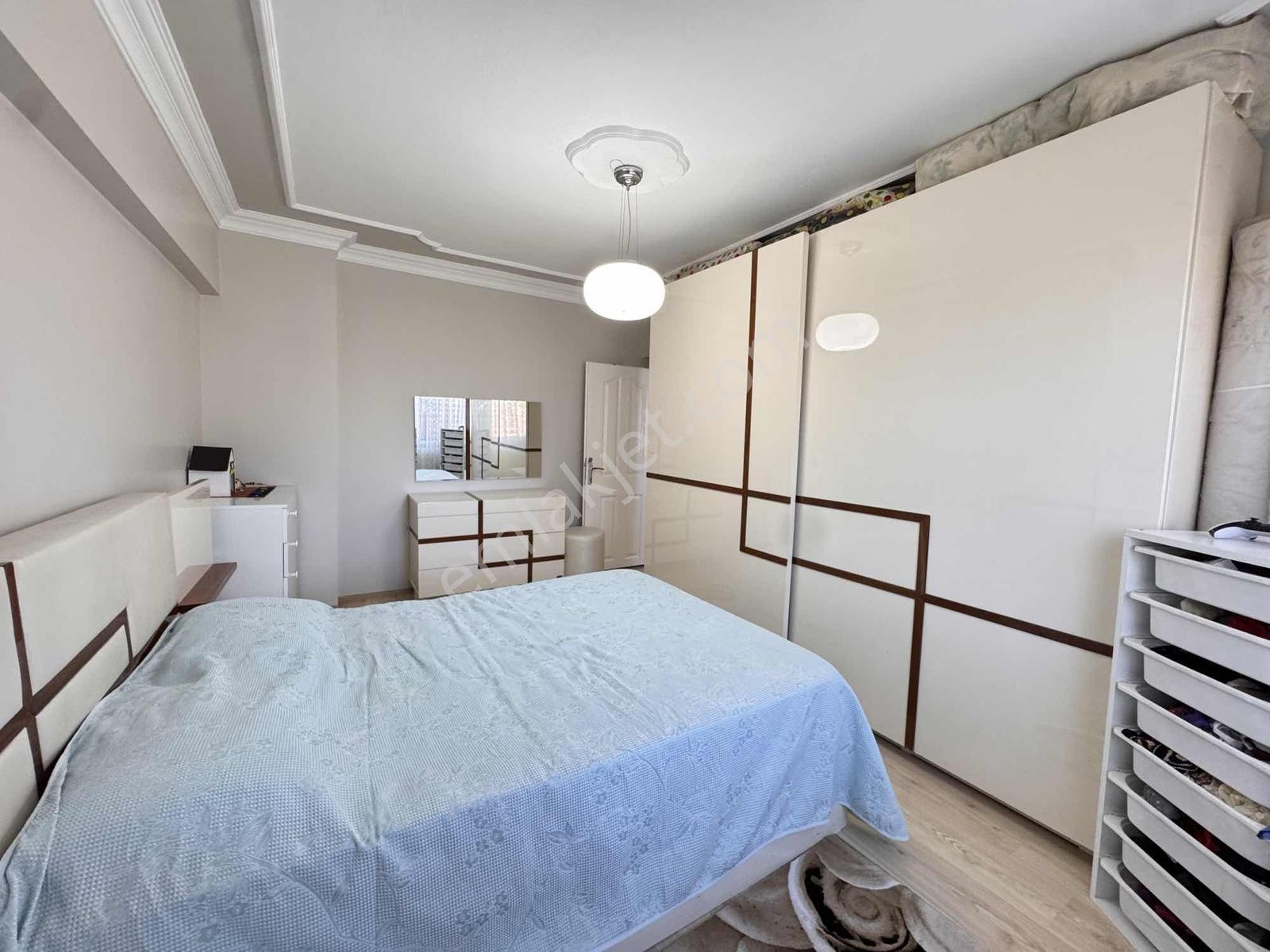 K2 Pera Beşevler Caddesi Üzeri Özemniyet Sitesi Satılık 3+1 — fotoğraf 21