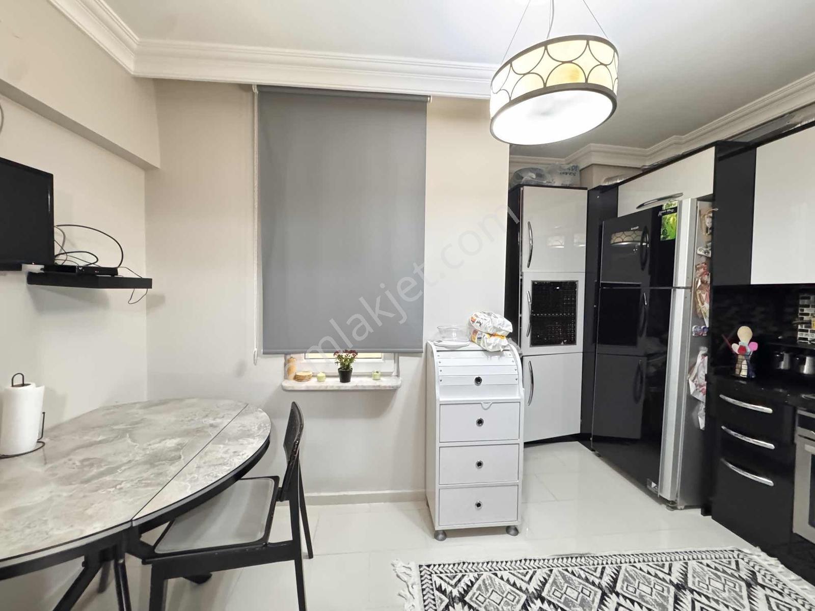 K2 Pera Beşevler Caddesi Üzeri Özemniyet Sitesi Satılık 3+1 — fotoğraf 35