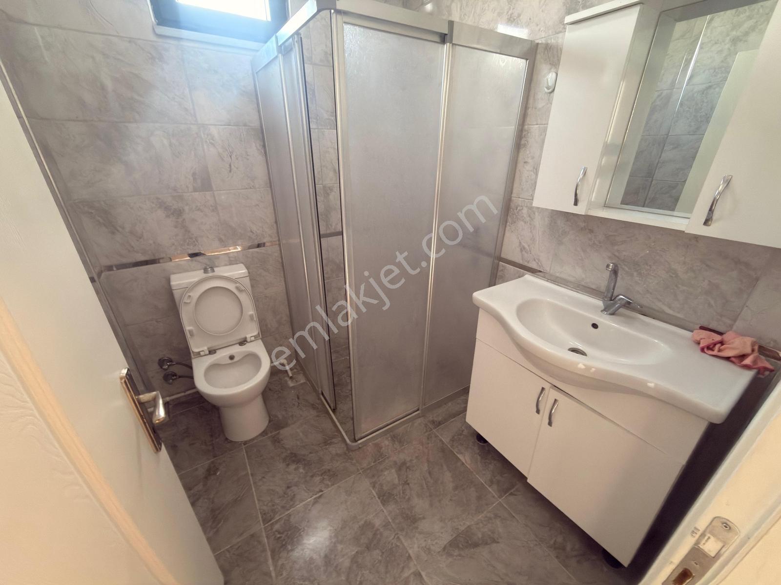 Marmara Ereğlisi Yeniçiftlik'te Merkezi Konumda 3 Katlı Villa — fotoğraf 17