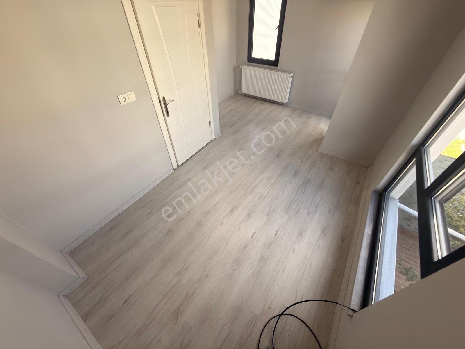Marmara Ereğlisi Yeniçiftlik'te Merkezi Konumda 3 Katlı Villa — fotoğraf 18