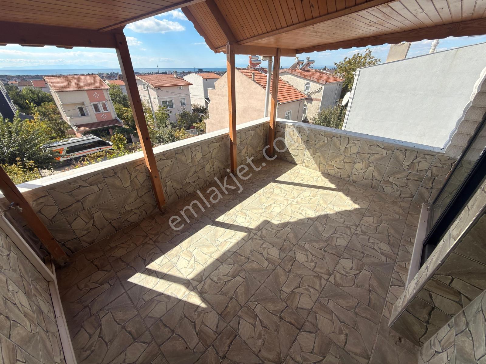 Marmara Ereğlisi Yeniçiftlik'te Merkezi Konumda 3 Katlı Villa — fotoğraf 23