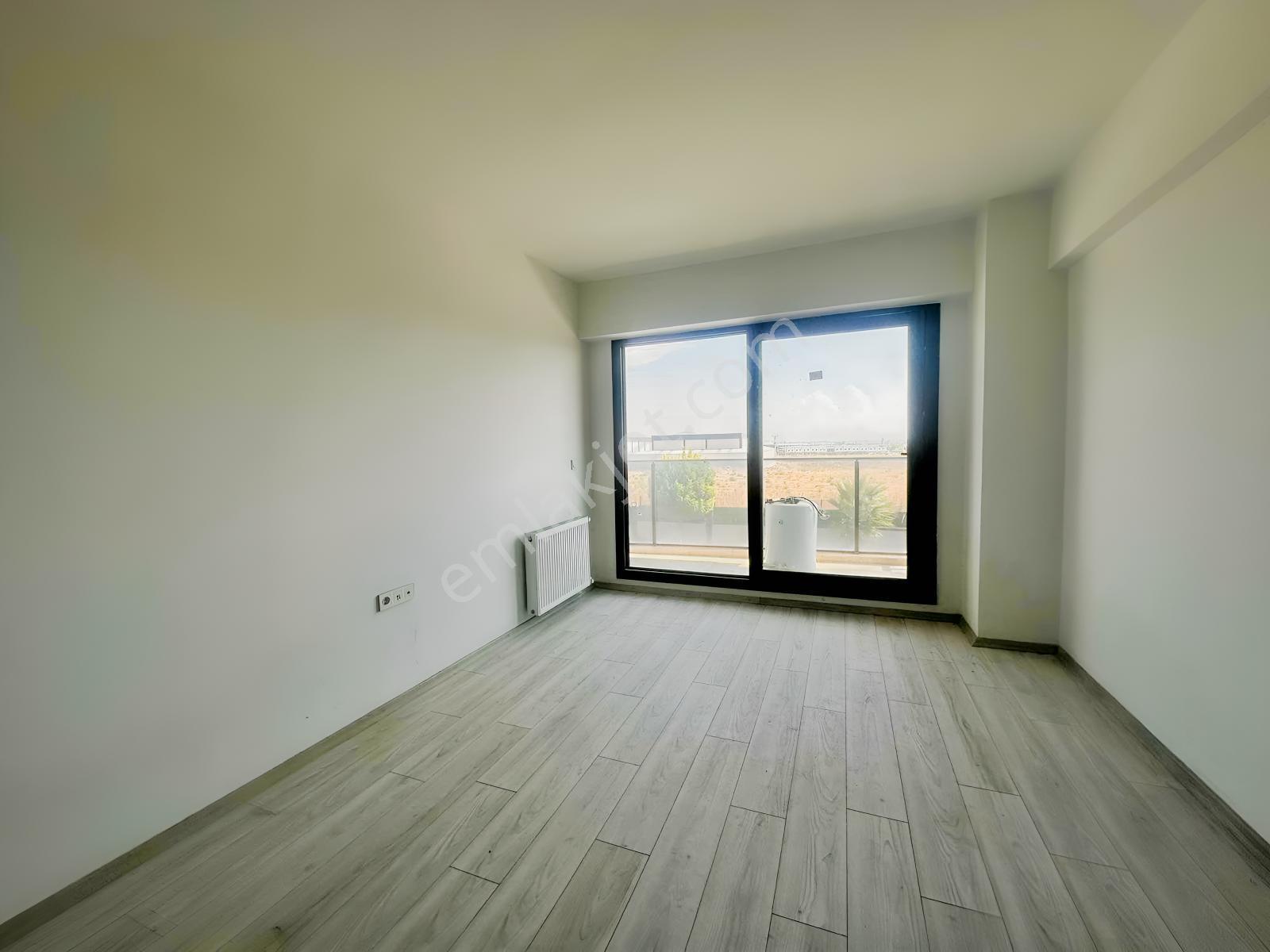 Torbalı Ayrancılar Bahçeşehir Royalde Satılık 2+1 Havuzlu Daire — fotoğraf 6