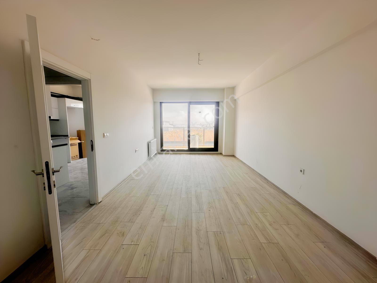 Torbalı Ayrancılar Bahçeşehir Royalde Satılık 2+1 Havuzlu Daire — fotoğraf 8