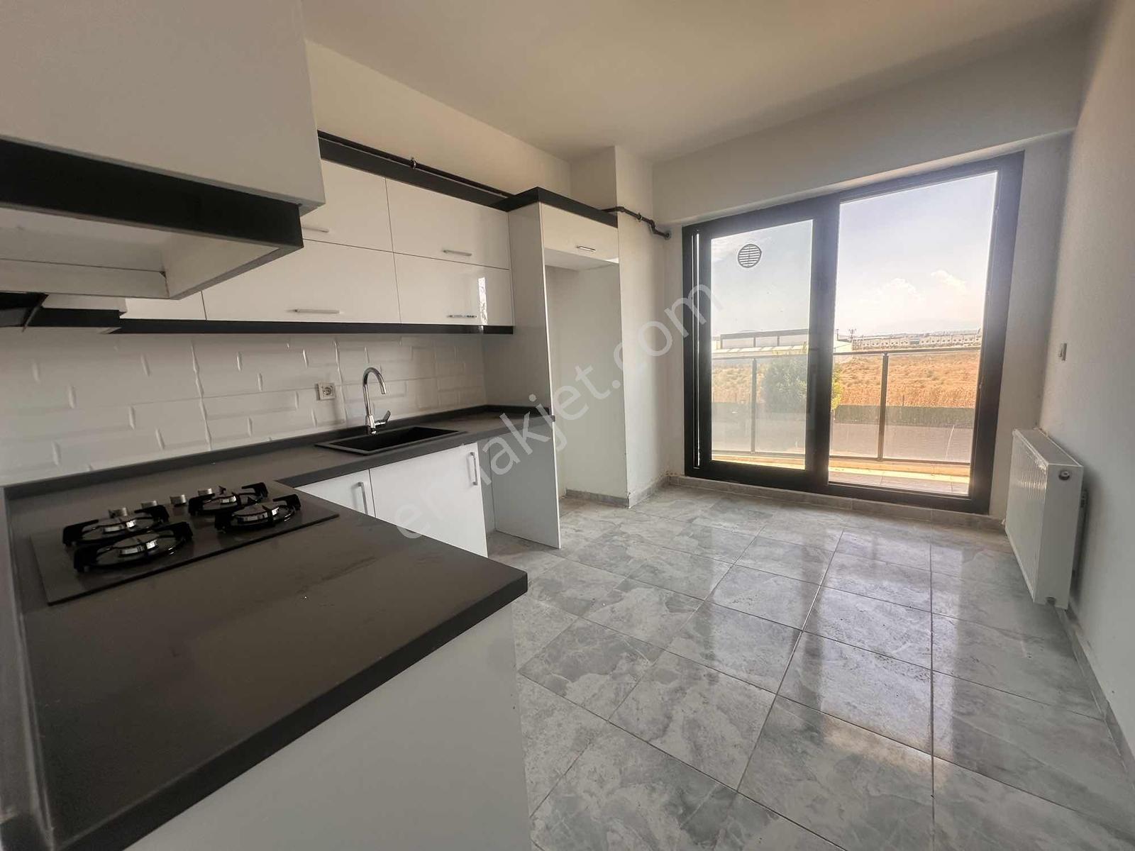 Torbalı Ayrancılar Bahçeşehir Royalde Satılık 2+1 Havuzlu Daire — fotoğraf 15