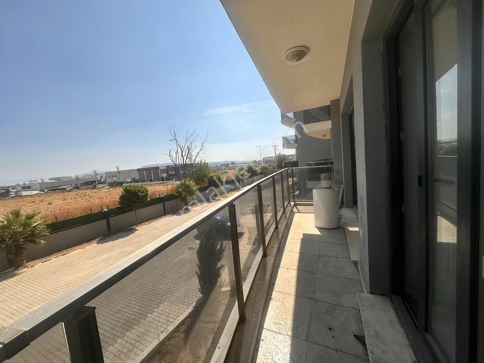 Torbalı Ayrancılar Bahçeşehir Royalde Satılık 2+1 Havuzlu Daire — fotoğraf 16