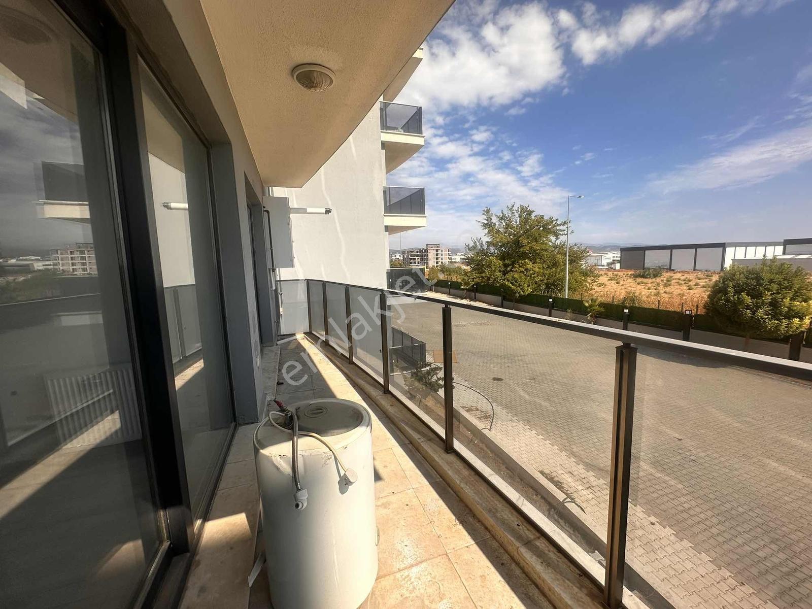 Torbalı Ayrancılar Bahçeşehir Royalde Satılık 2+1 Havuzlu Daire — fotoğraf 17