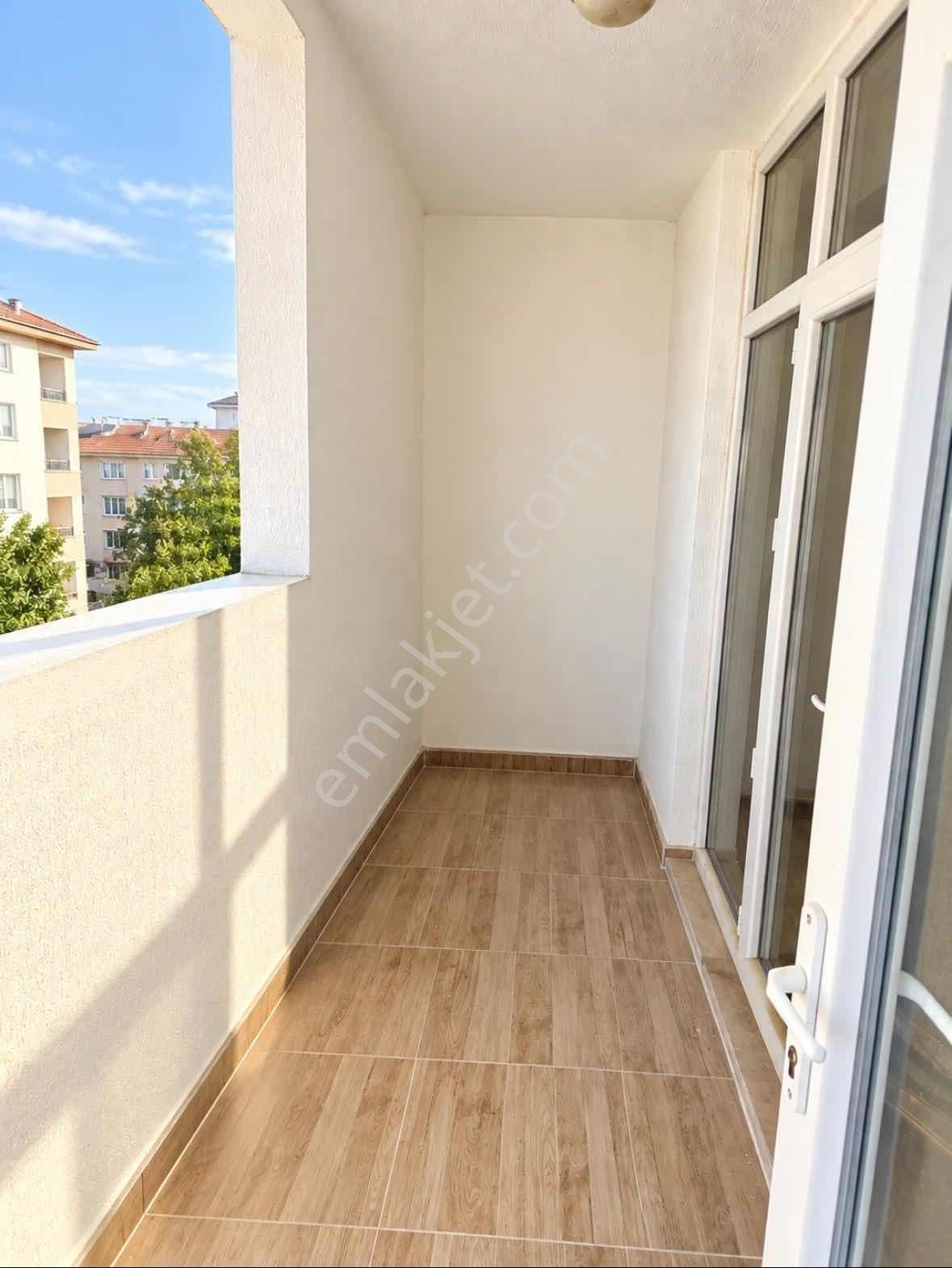 Barbaros Okulu Yanında Satılık 3+1 Daireler — fotoğraf 10