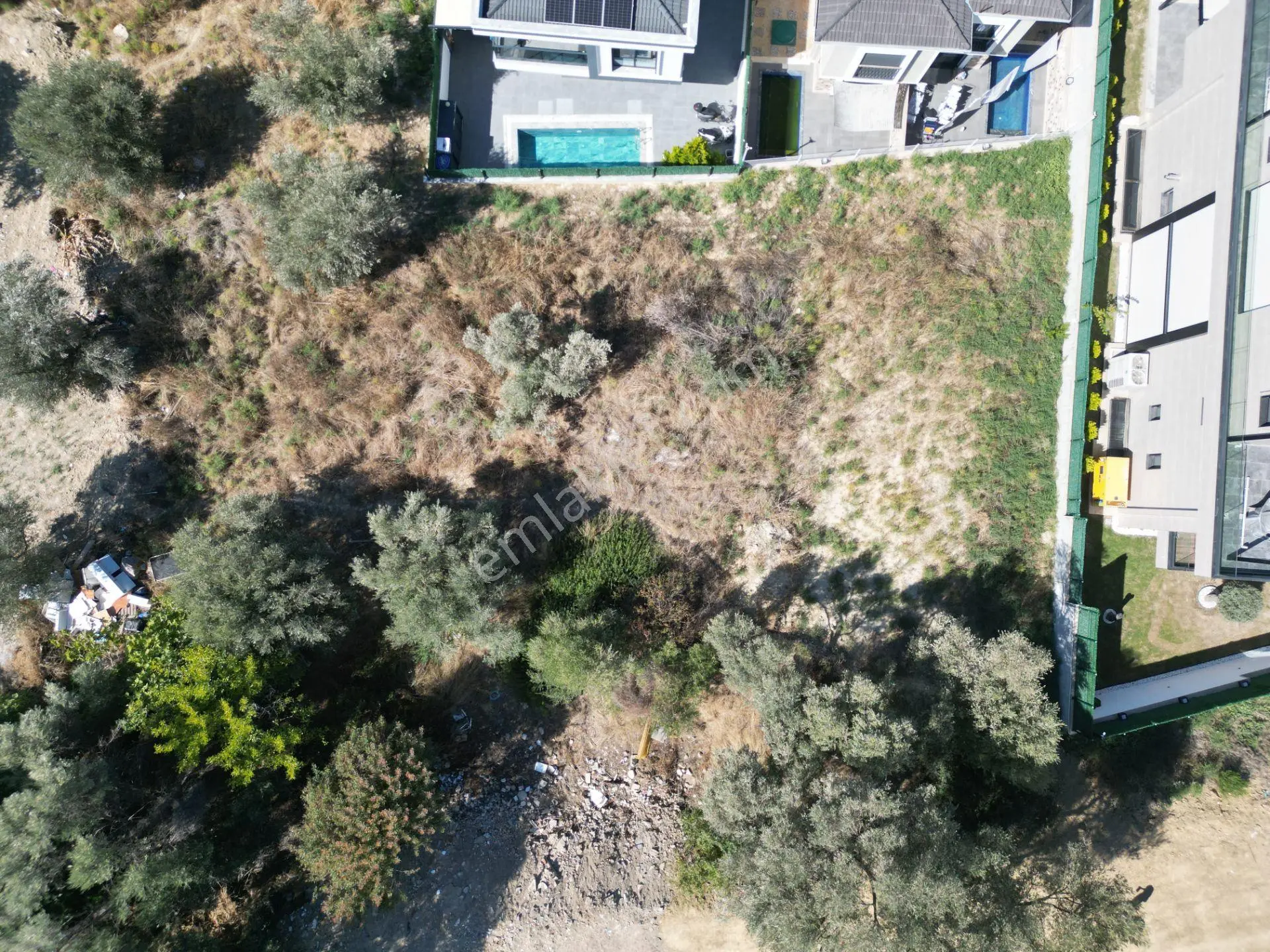 Kuşadası Kadınlar Denizi’nde 387 M² Villa İmarlı Satılık Arsa — fotoğraf 5