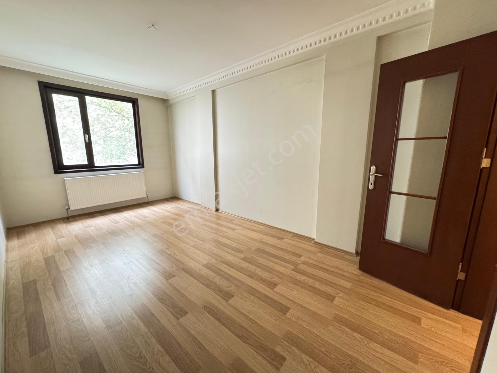 Şehrin Merkezi İhsaniye'de Yeni Binada Geniş 2+1 Ara Kat Daire ! — fotoğraf 11