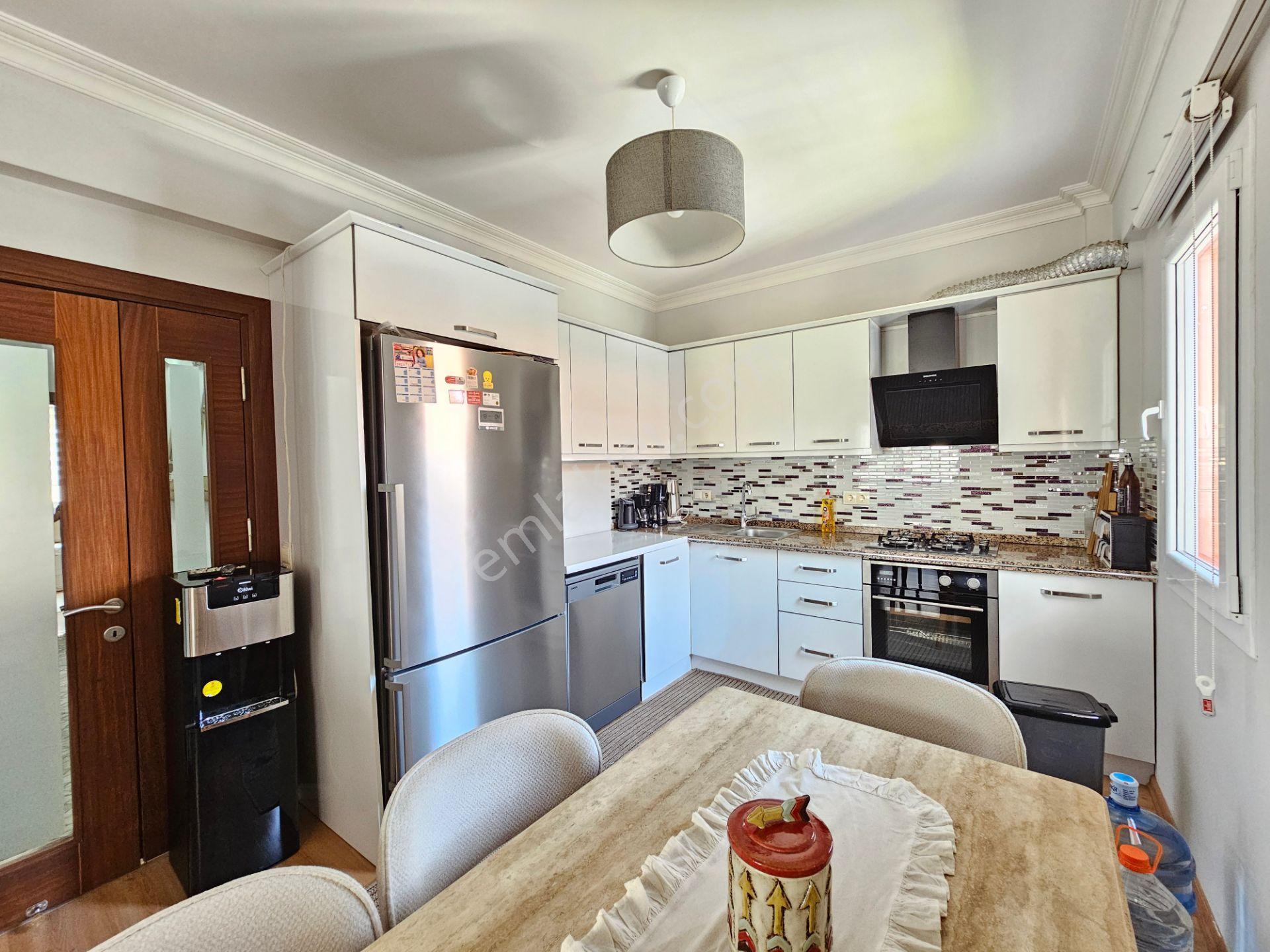 Goldhouse Dan Satılık Patlangıç Da Yatırımlık Ve Kullanışlı 2+1 Ara Kat Daire — fotoğraf 2