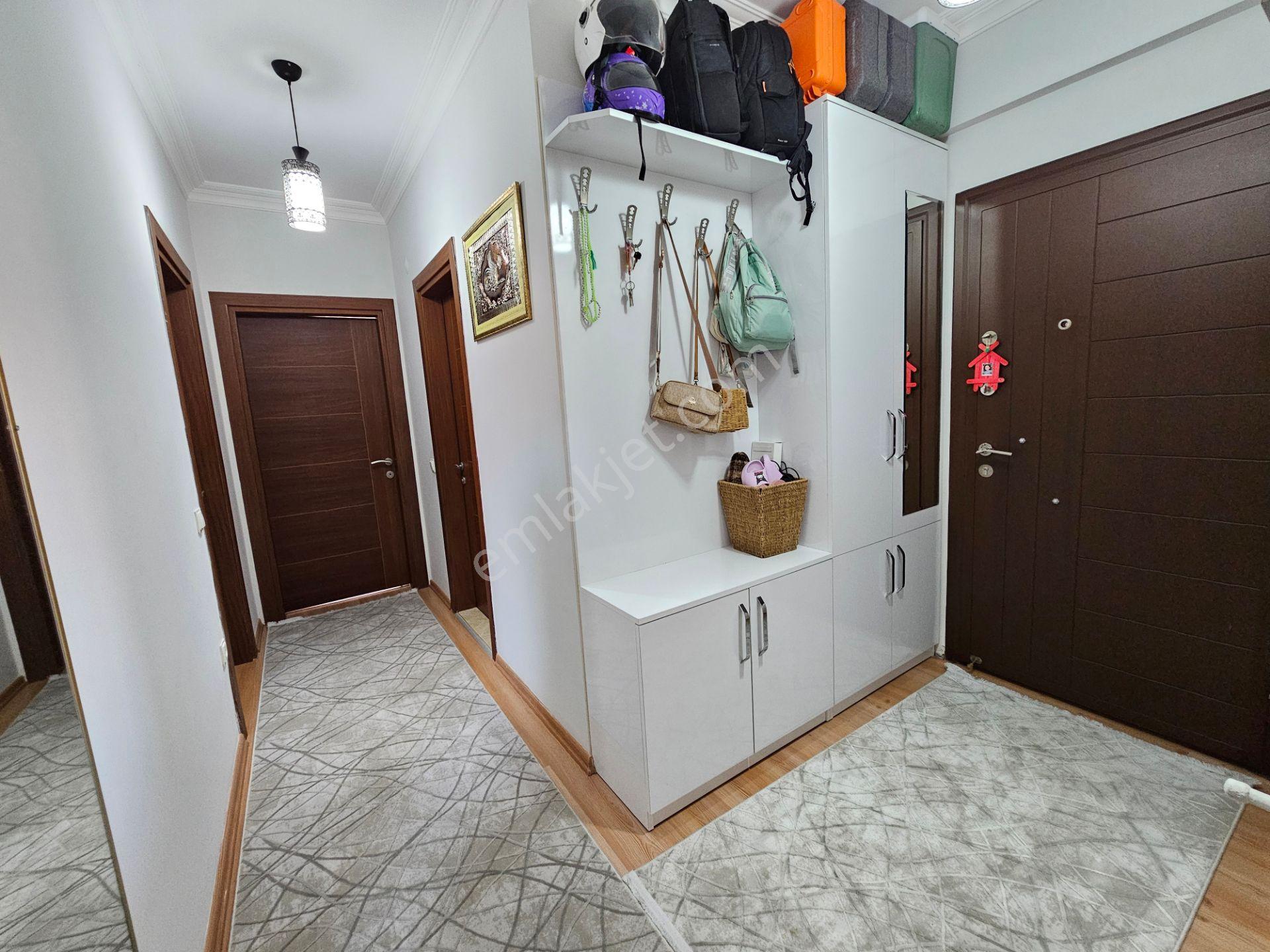 Goldhouse Dan Satılık Patlangıç Da Yatırımlık Ve Kullanışlı 2+1 Ara Kat Daire — fotoğraf 16