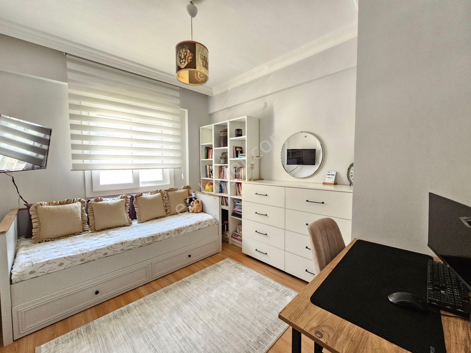 Goldhouse Dan Satılık Patlangıç Da Yatırımlık Ve Kullanışlı 2+1 Ara Kat Daire — fotoğraf 25