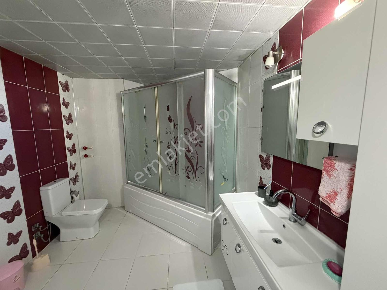 Fener Saraçoğlu Sitesi Denize Yakın 3+1 Arakat Daire — fotoğraf 18
