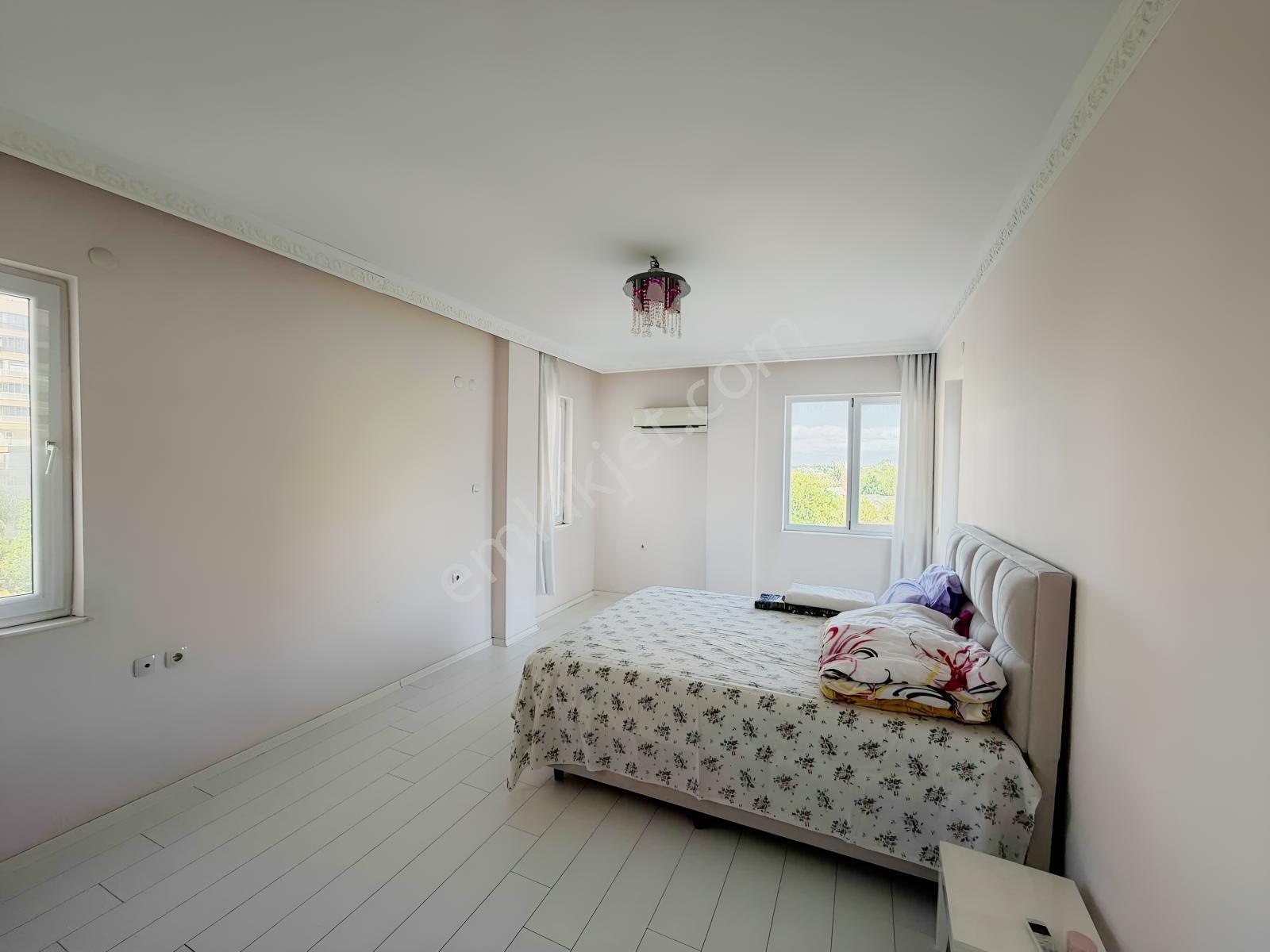 Fener Saraçoğlu Sitesi Denize Yakın 3+1 Arakat Daire — fotoğraf 20