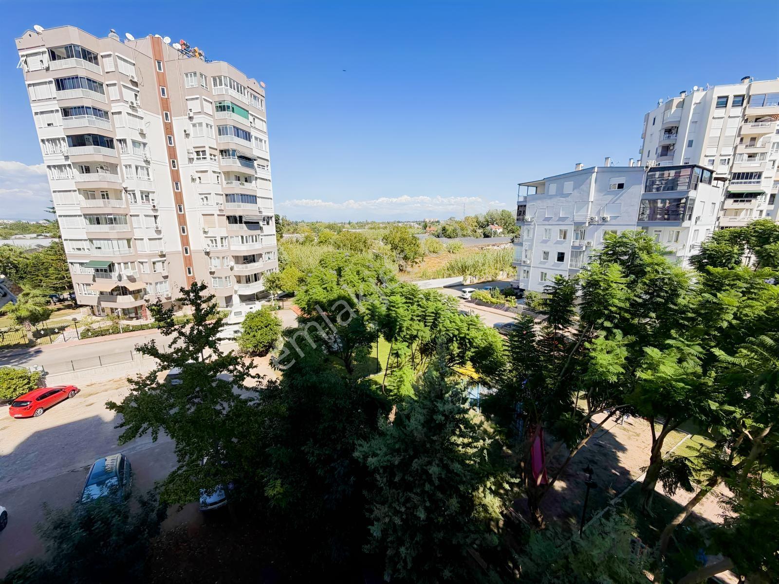 Fener Saraçoğlu Sitesi Denize Yakın 3+1 Arakat Daire — fotoğraf 22