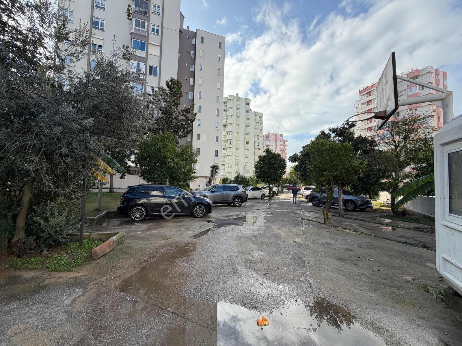 Fener Saraçoğlu Sitesi Denize Yakın 3+1 Arakat Daire — fotoğraf 27