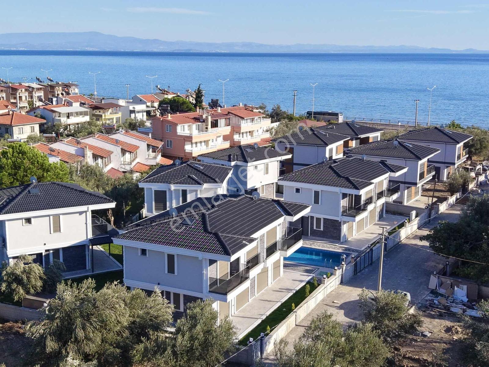 Avcı'Dan Denize 50Mt Tam Müstakil Havuzlu Lüks Villa