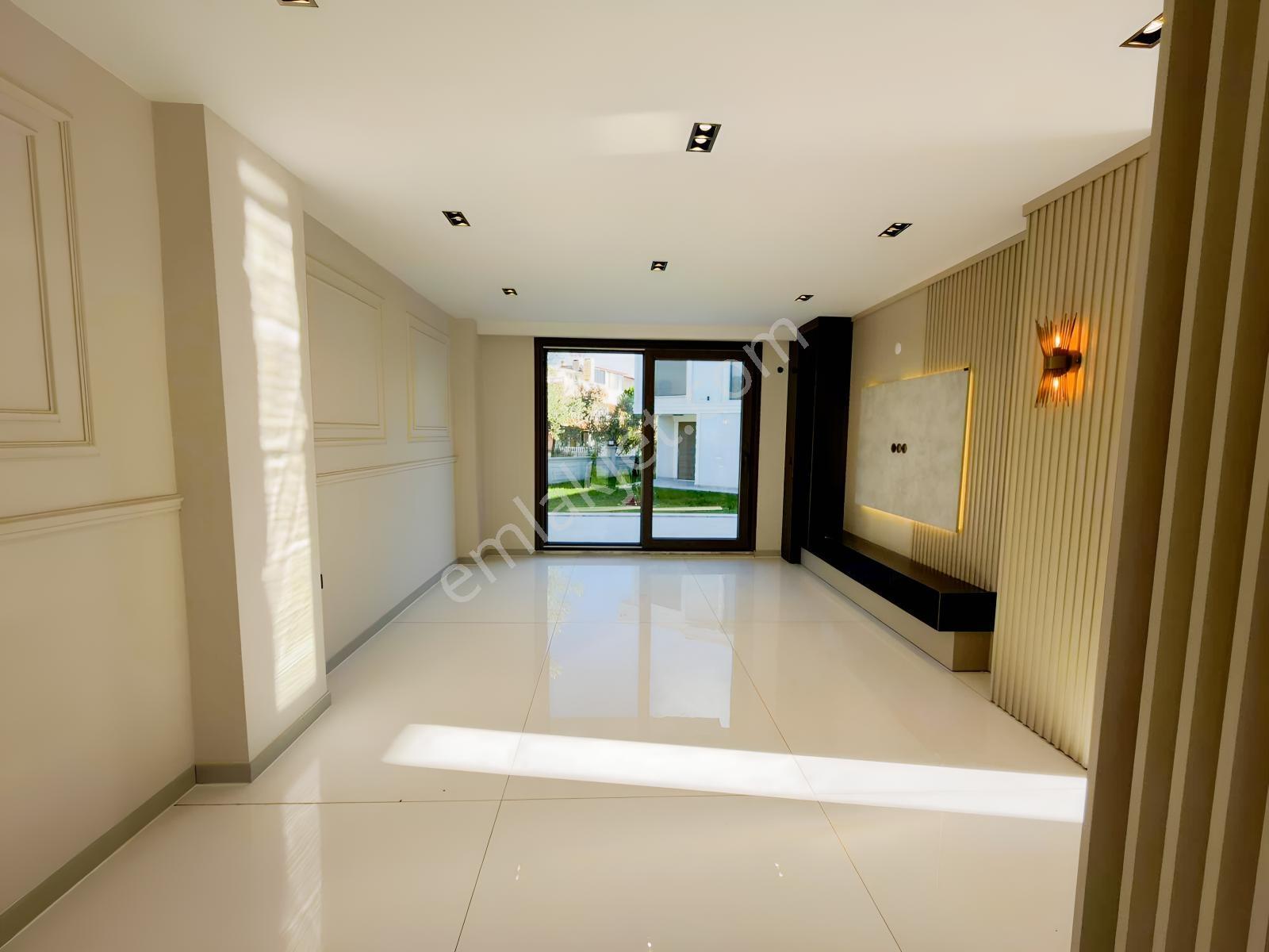 Avcı'dan Denize 50mt Tam Müstakil Havuzlu Lüks Villa — fotoğraf 4