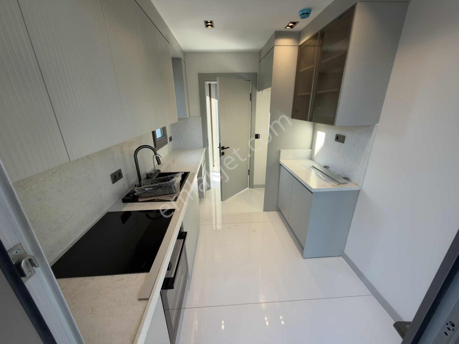 Avcı'dan Denize 50mt Tam Müstakil Havuzlu Lüks Villa — fotoğraf 9