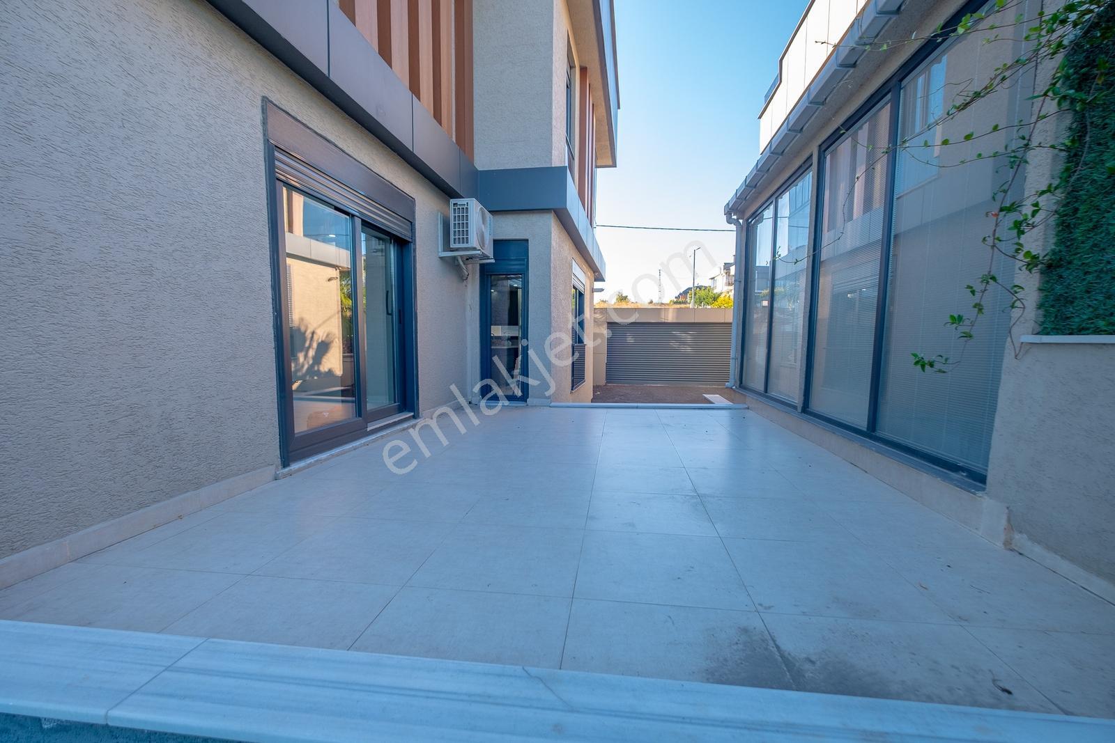 Gürpınar'da Sıfır Lüks 6+1 Müstakil Havuzlu & Asansörlü Villa — fotoğraf 6