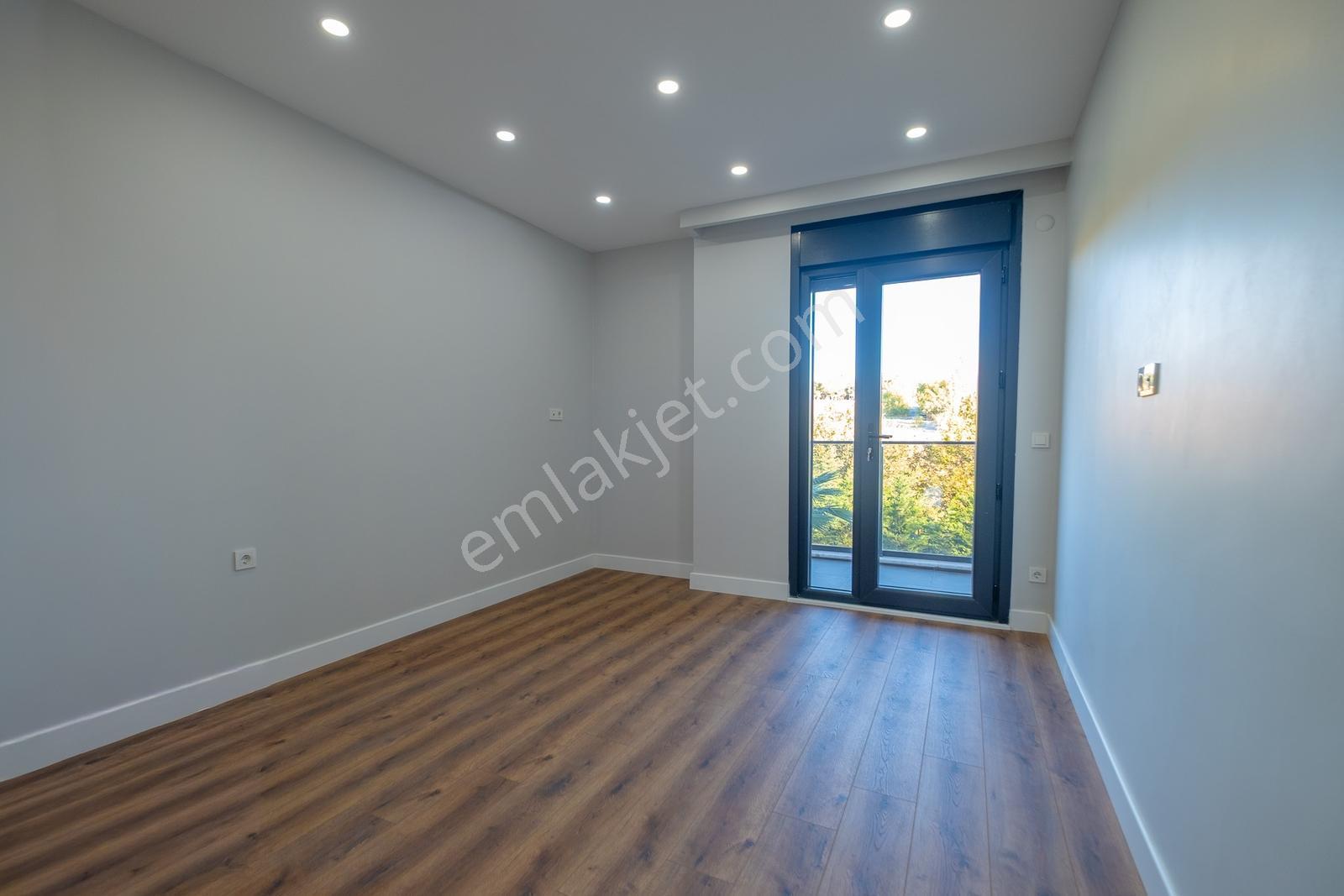 Gürpınar'da Sıfır Lüks 6+1 Müstakil Havuzlu & Asansörlü Villa — fotoğraf 24