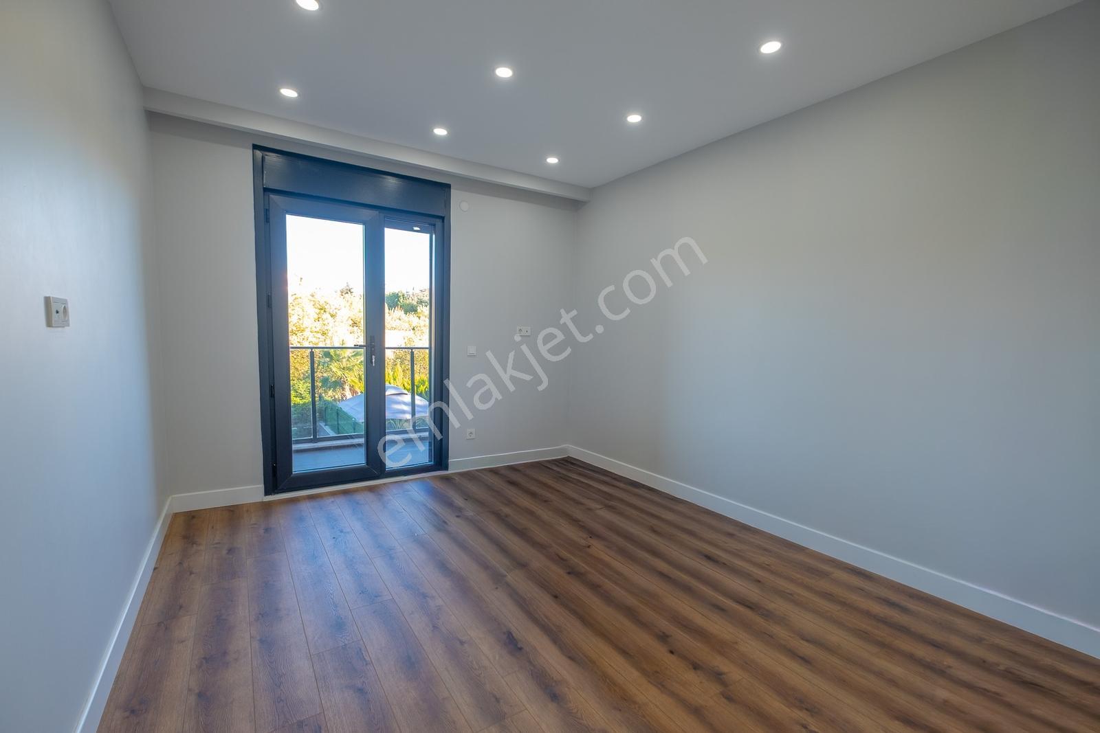 Gürpınar'da Sıfır Lüks 6+1 Müstakil Havuzlu & Asansörlü Villa — fotoğraf 29