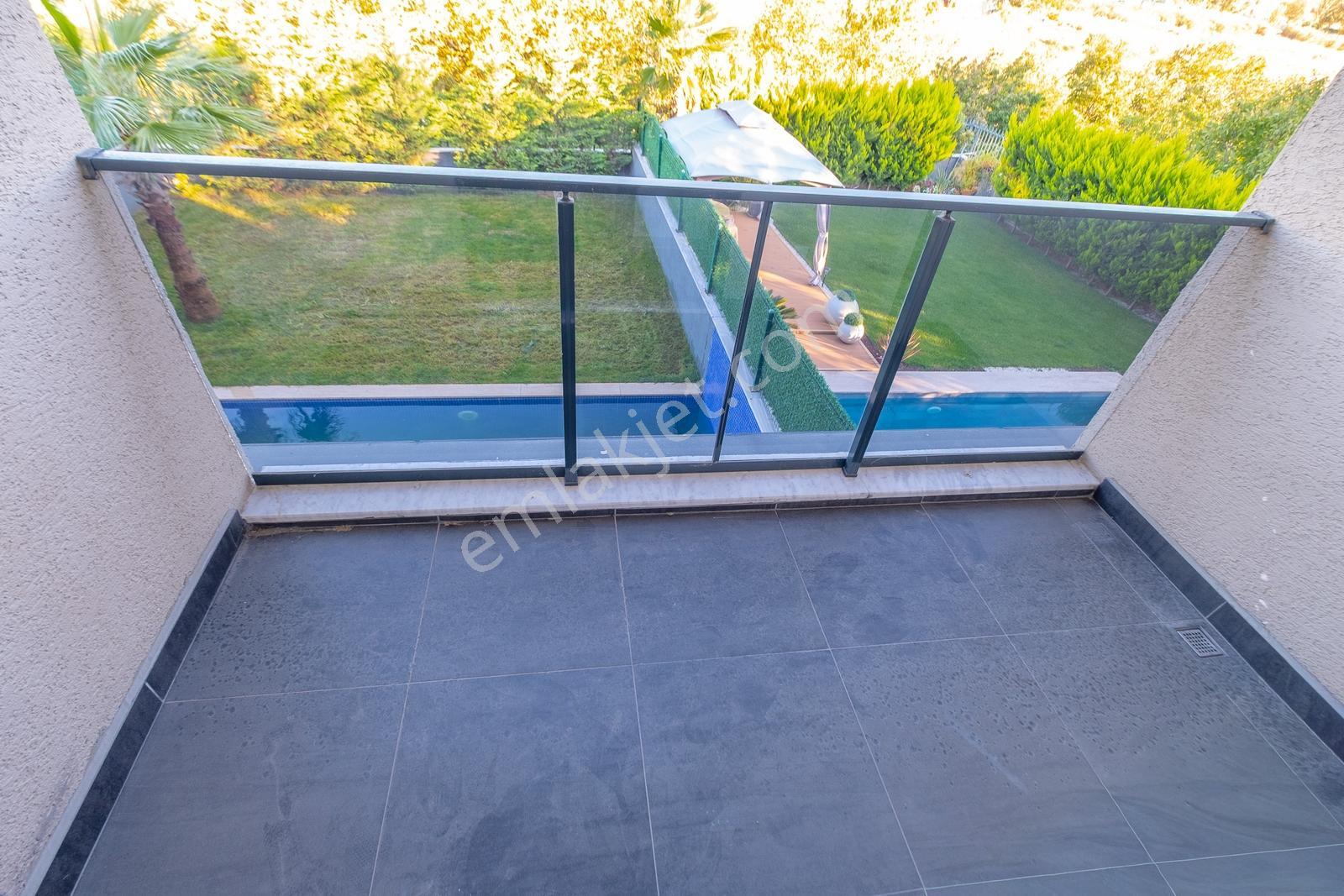 Gürpınar'da Sıfır Lüks 6+1 Müstakil Havuzlu & Asansörlü Villa — fotoğraf 30