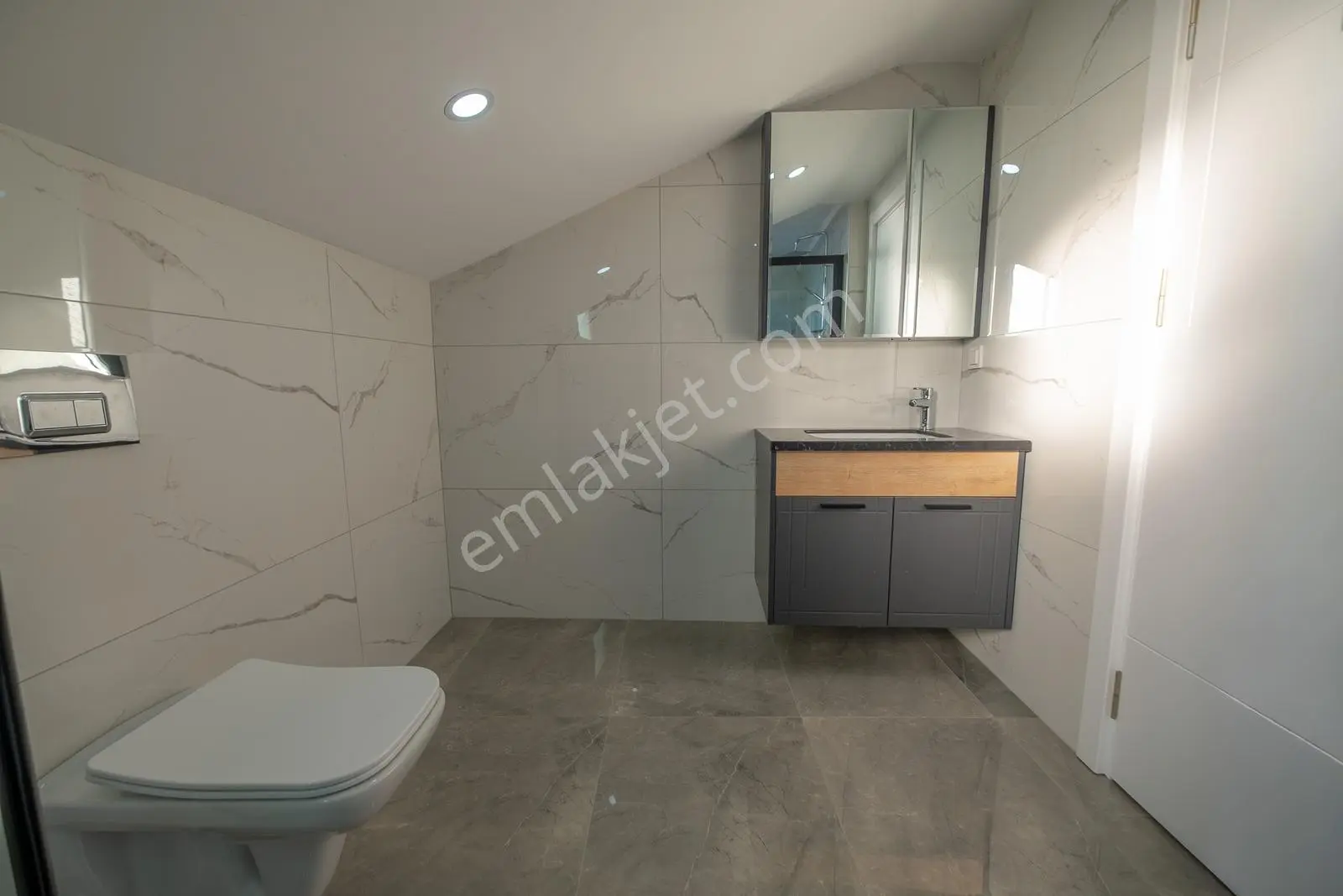 Gürpınar'da Sıfır Lüks 6+1 Müstakil Havuzlu & Asansörlü Villa — fotoğraf 42