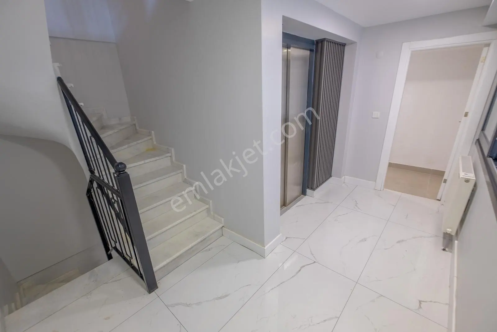 Gürpınar'da Sıfır Lüks 6+1 Müstakil Havuzlu & Asansörlü Villa — fotoğraf 43